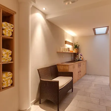 酒店 Sonnegg 萨尔图西奥